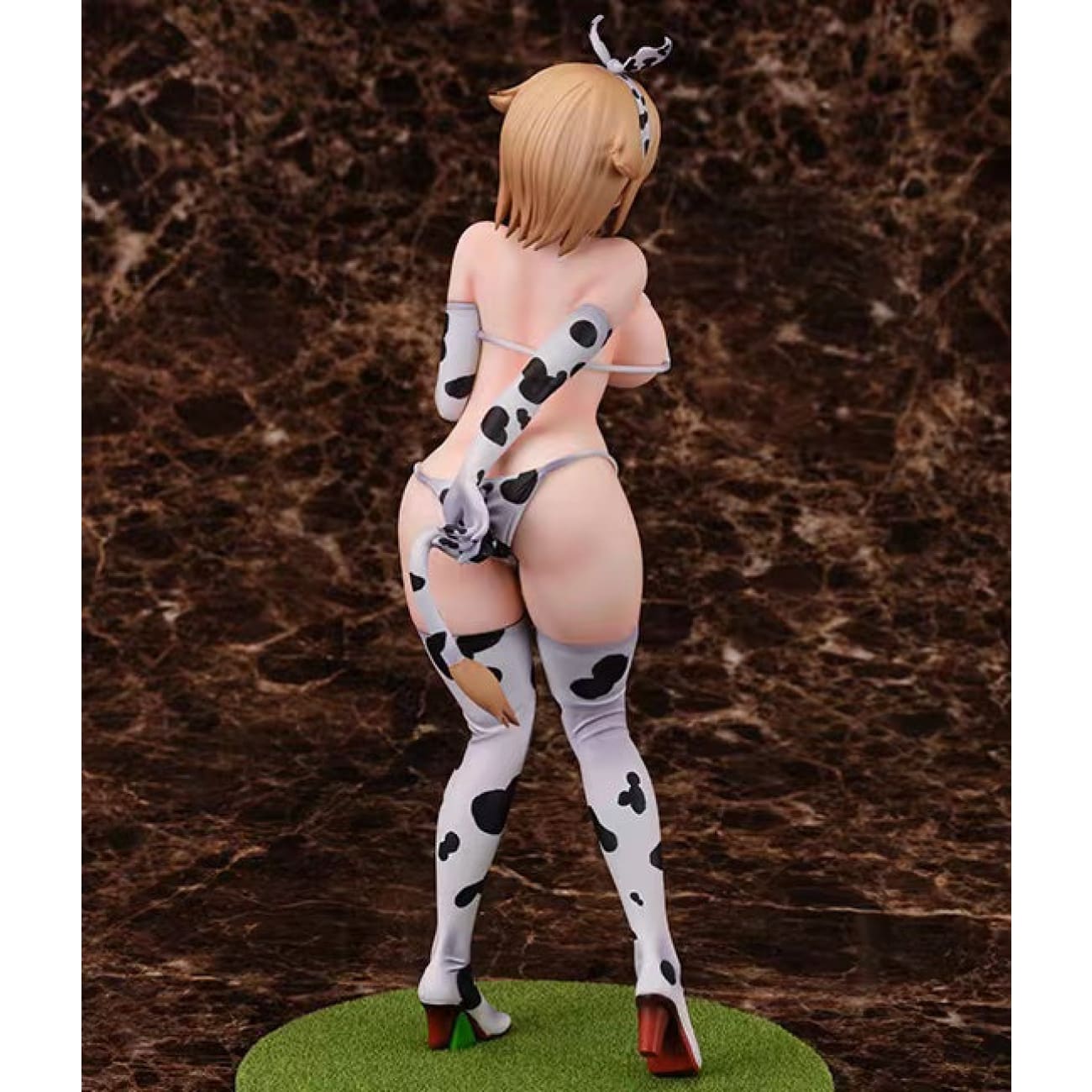 DAIKI - Cow Girl [Cast Off]