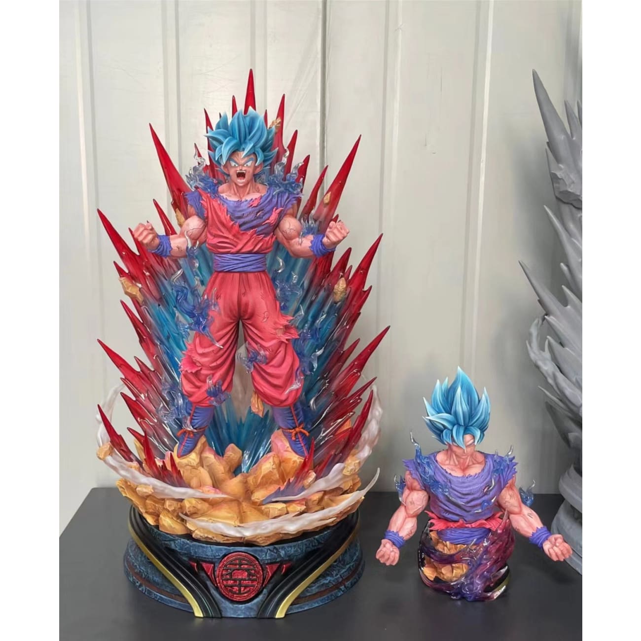 De Yin Studio - Super Saiyan Blue Kaio-ken Son Goku [4 Variants]