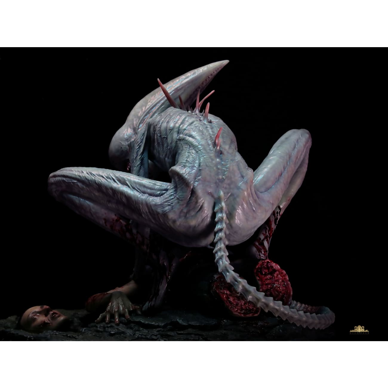 DEEPTALE - White Alien