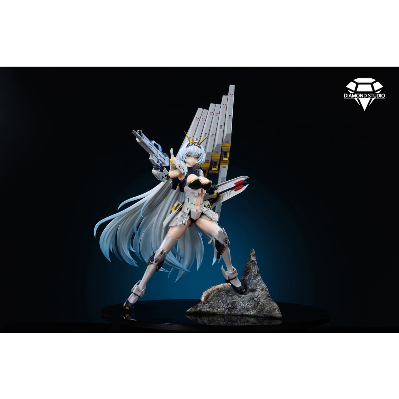Diamond Studio - Gundam Girl RX93-V [Cast Off]