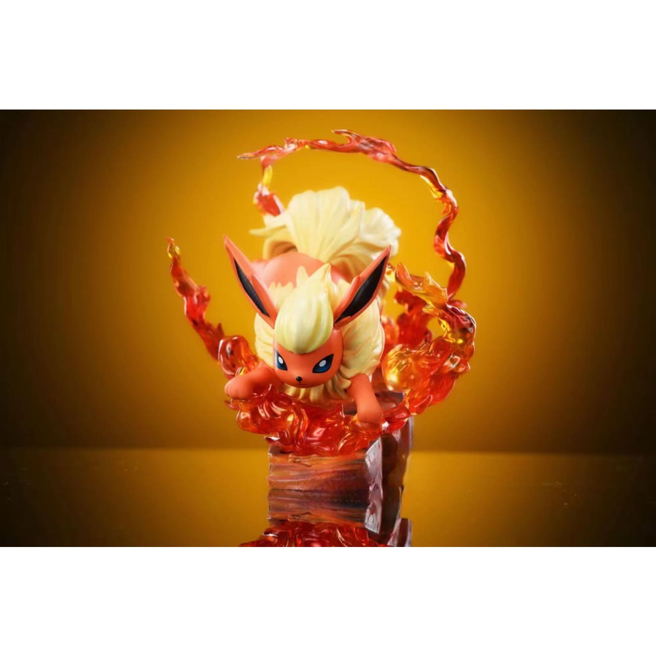 Digital Monster Studio - Flareon
