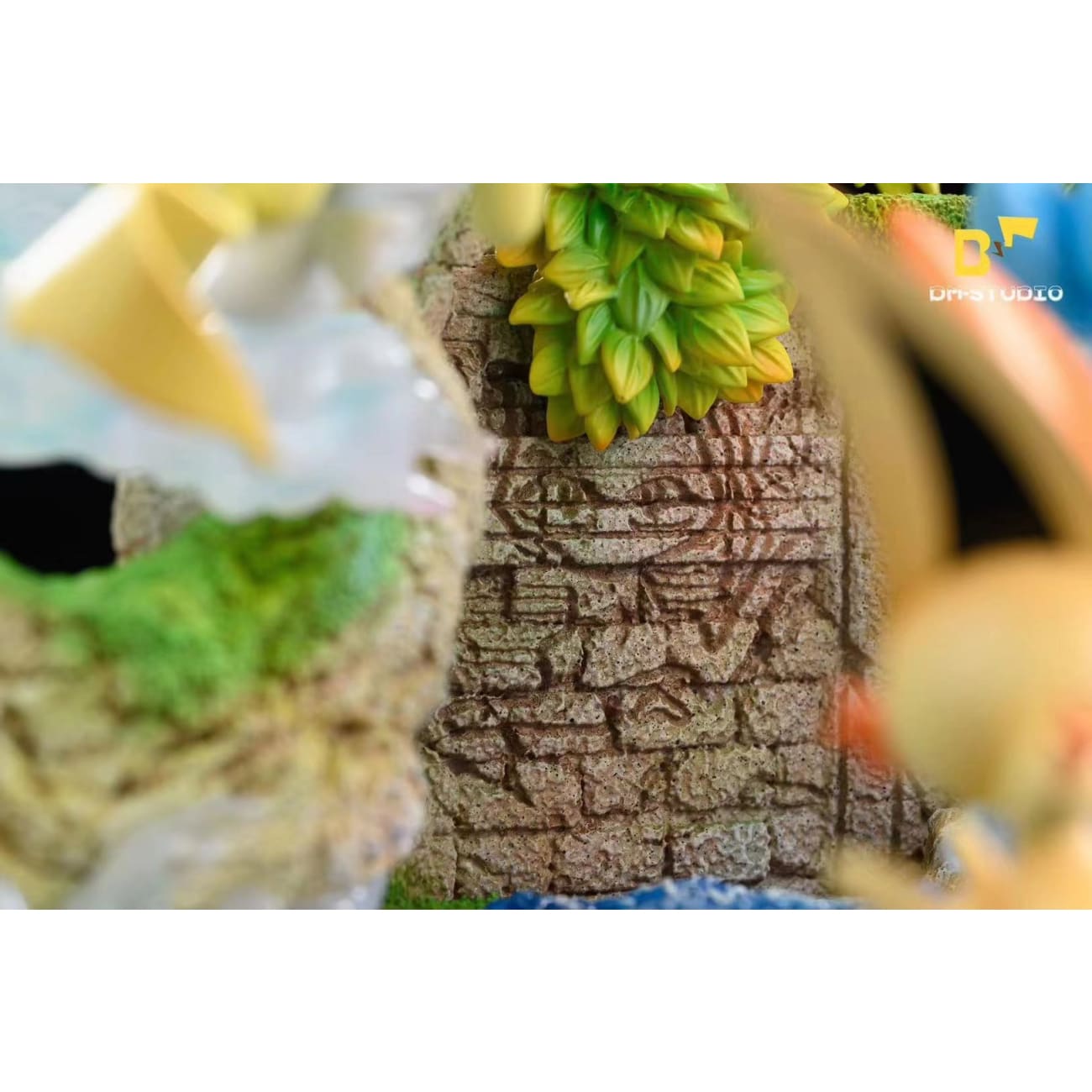 DM Studio - Mythical Pokemon [3 Variants]