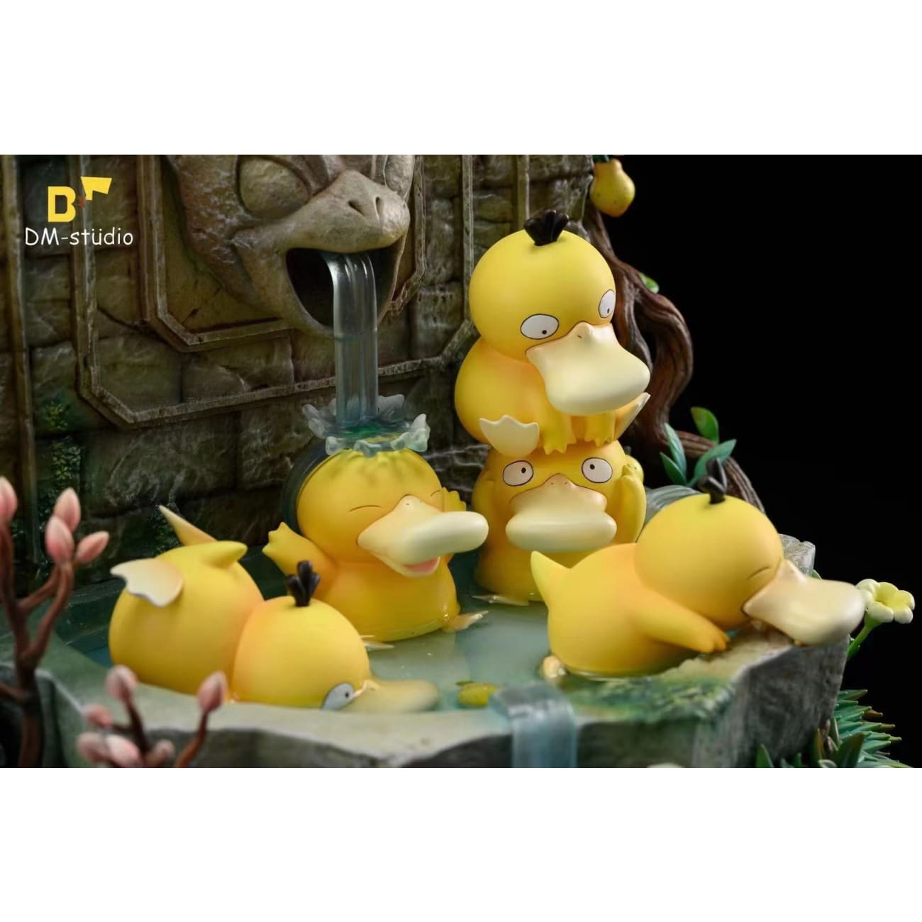 DM Studio - Playful Psyduck Pool 