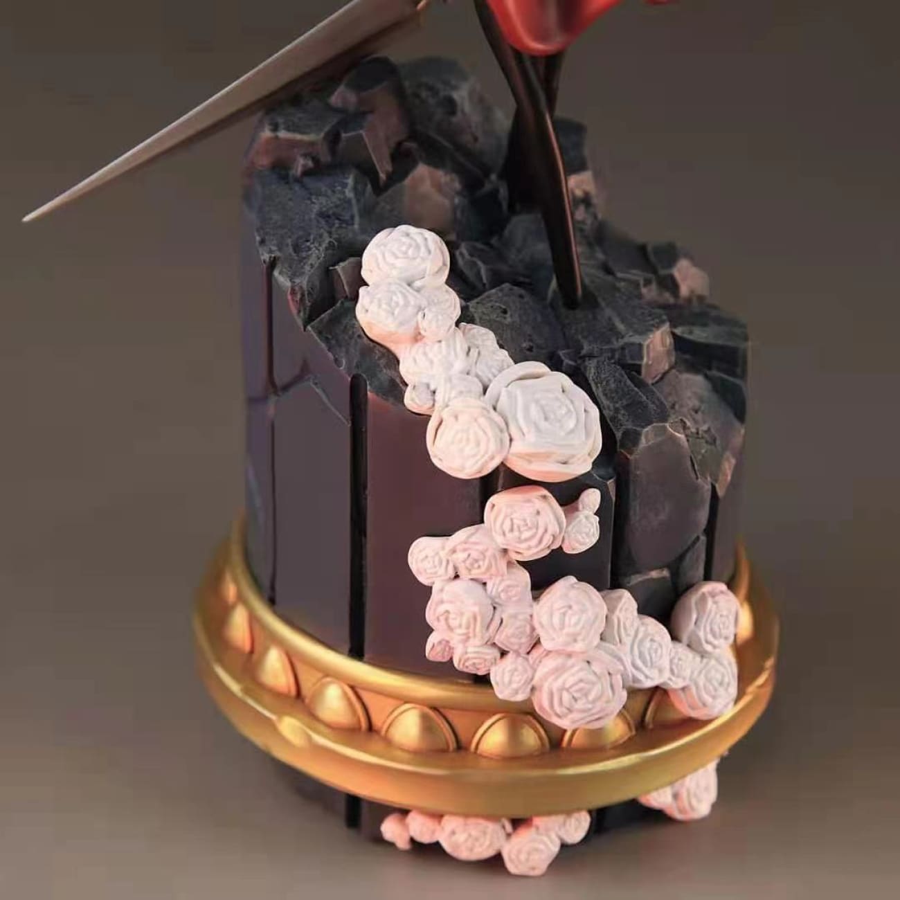 DUSKMELT - Silksong [Standard / Deluxe]