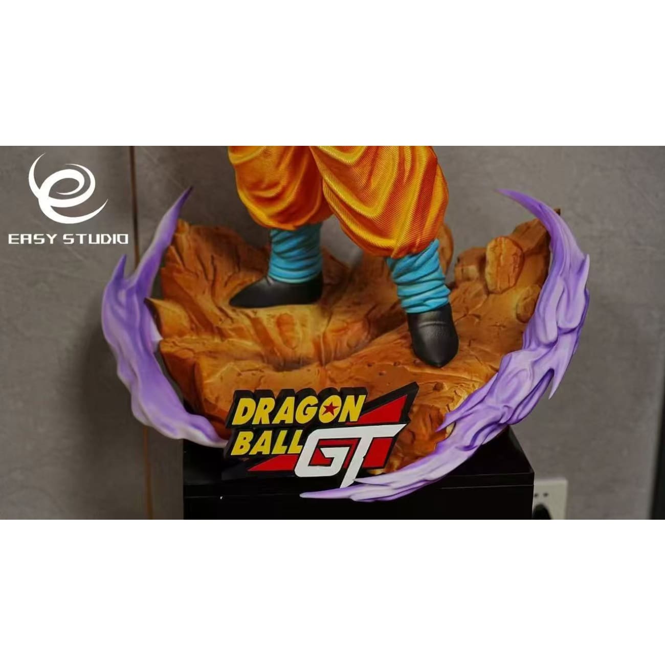Easy Studio - Super Saiyan 4 Goku [2 Variants]