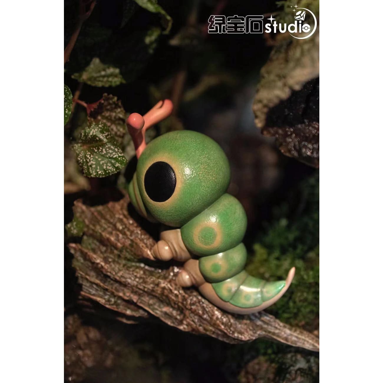 Emerald Studio - Caterpie