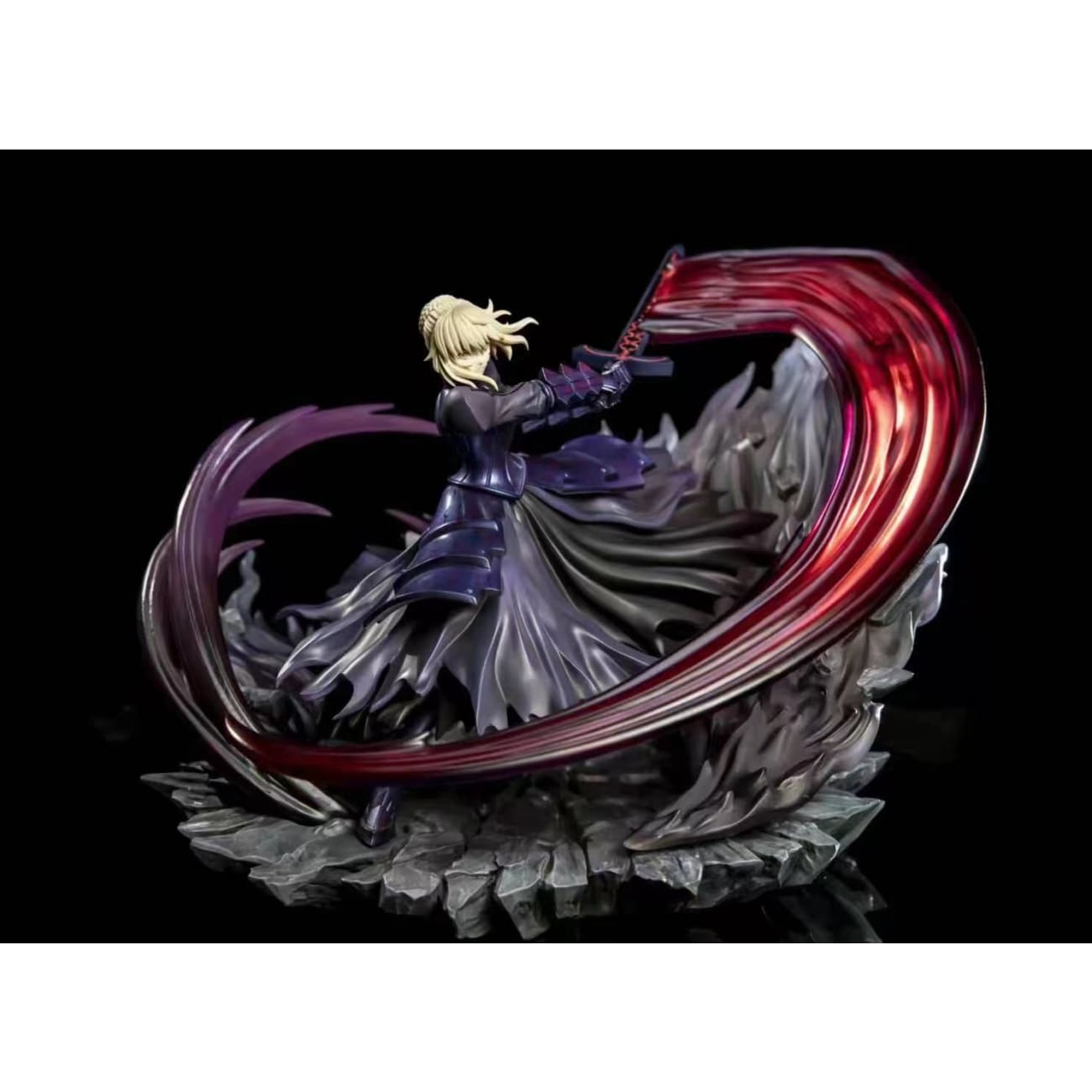 Epic Studio - Saber Alter 