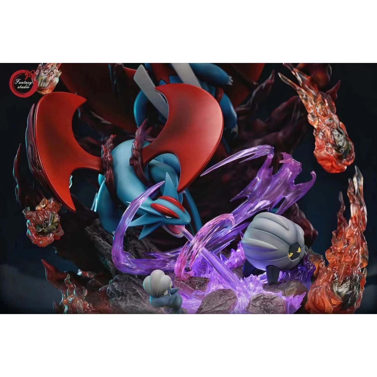 Fantasy Studio - Salamence Family 