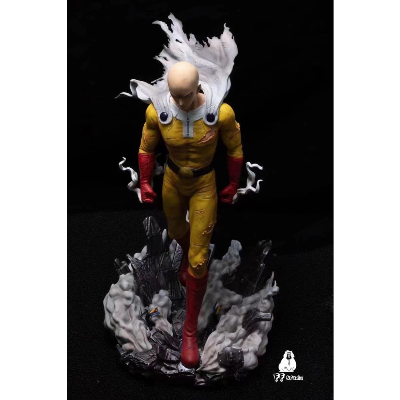 FF Studio - Saitama [1/6  scale or 1/4 scale]