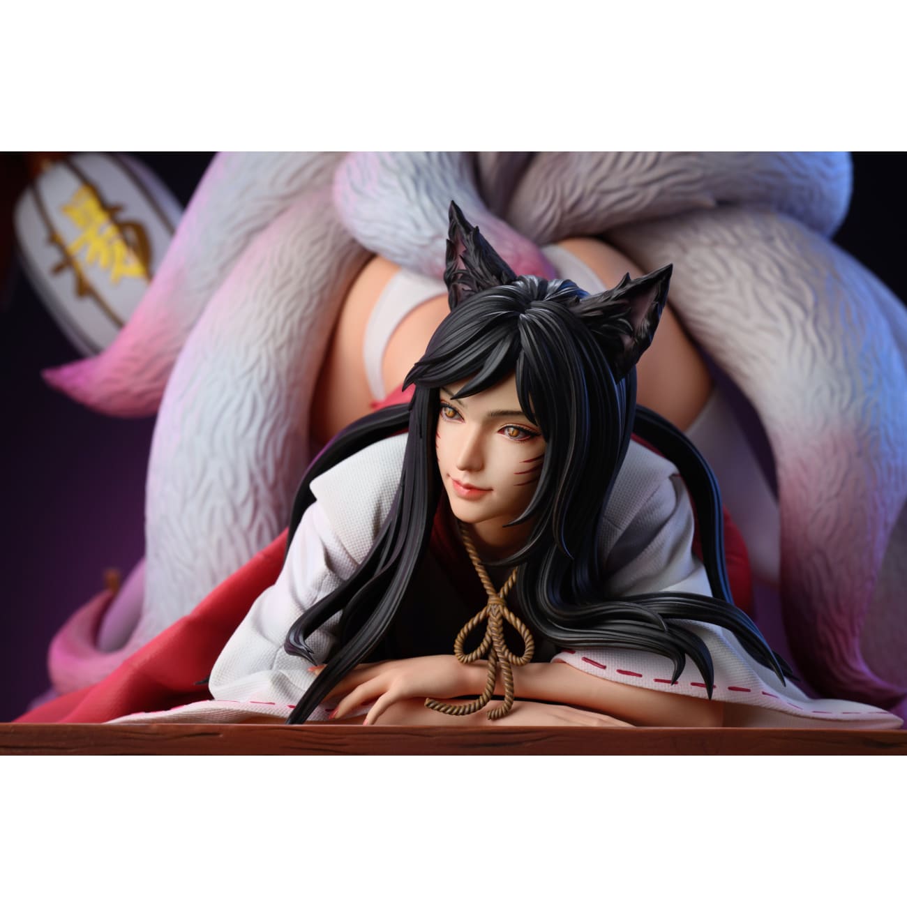 Fireball Studio - The Nine-Tailed Fox Ahri [2 Variants]