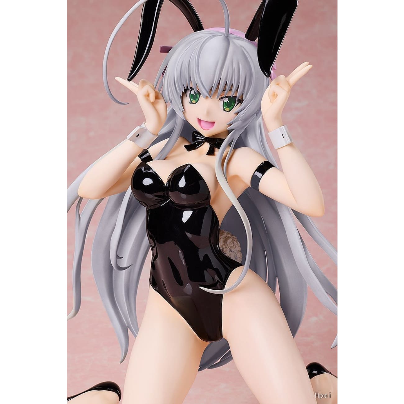 FREEing - Nyaruko Bare Leg Bunny Ver.