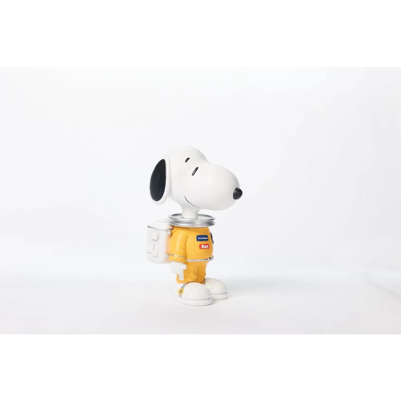 FUN ARTOYS X SNOOPY - Astronaut Snoopy [Black / Yellow]