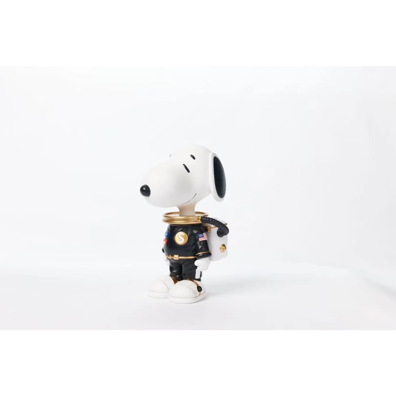 FUN ARTOYS X SNOOPY - Astronaut Snoopy [Black / Yellow]
