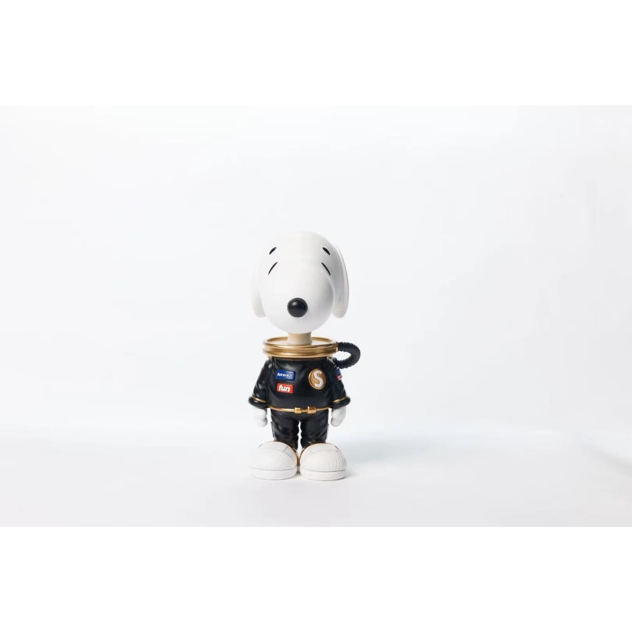 FUN ARTOYS X SNOOPY - Astronaut Snoopy [Black / Yellow]
