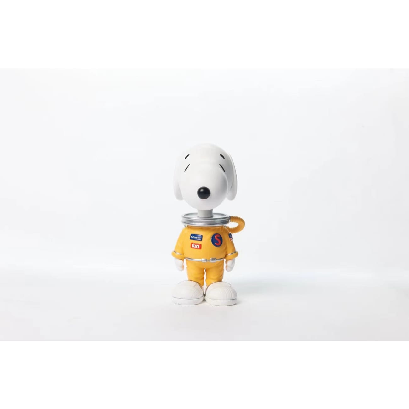 FUN ARTOYS X SNOOPY - Astronaut Snoopy [Black / Yellow]