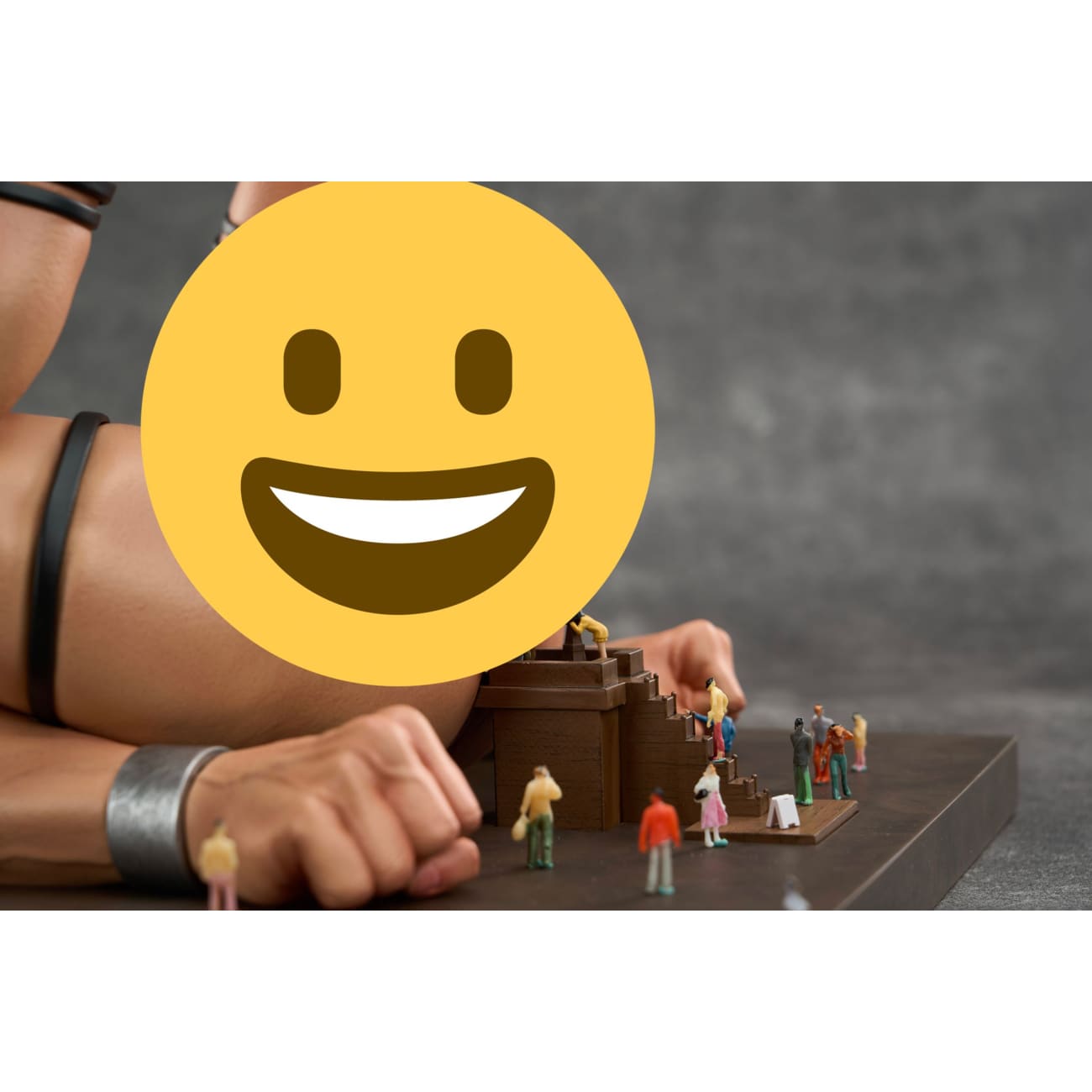 Gentleman 18 Studio - Gulliver: The 8th Wonder of the Lilliput World