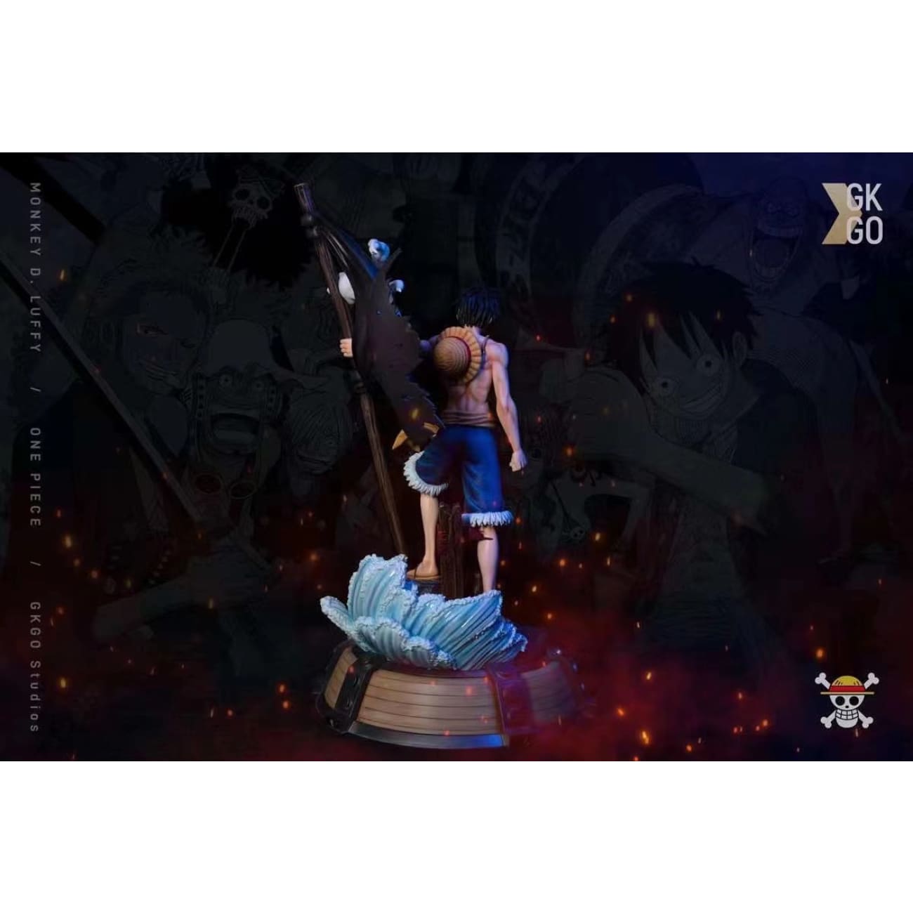 GKGO Studios -Luffy with Straw Hat Flag 