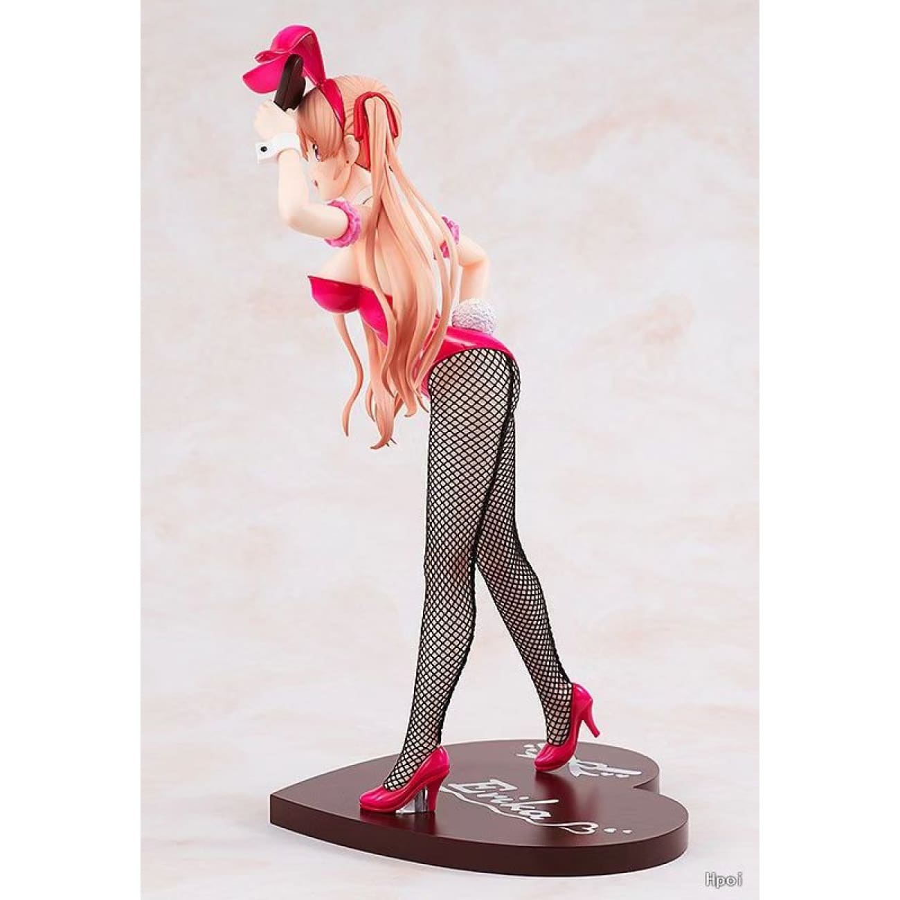 Good Smile Company (GSC) - Bunny Erika Amano