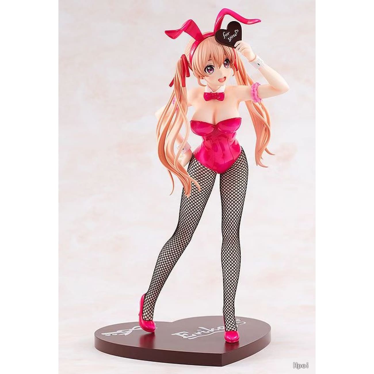 Good Smile Company (GSC) - Bunny Erika Amano