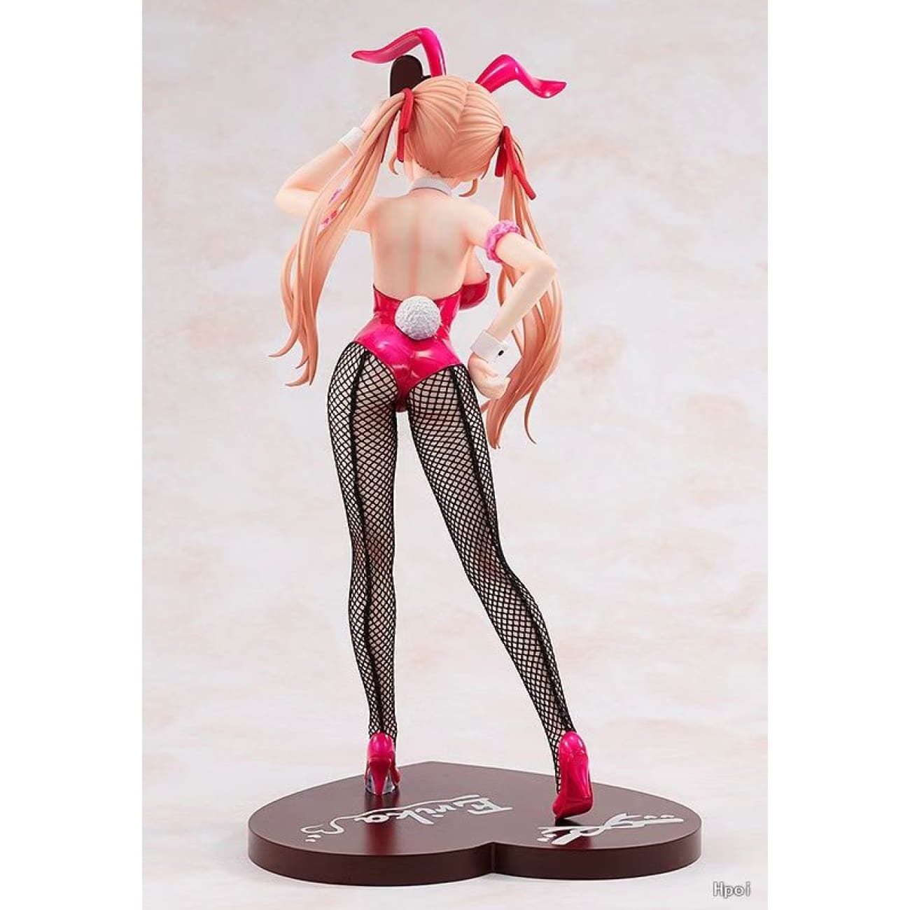 Good Smile Company (GSC) - Bunny Erika Amano