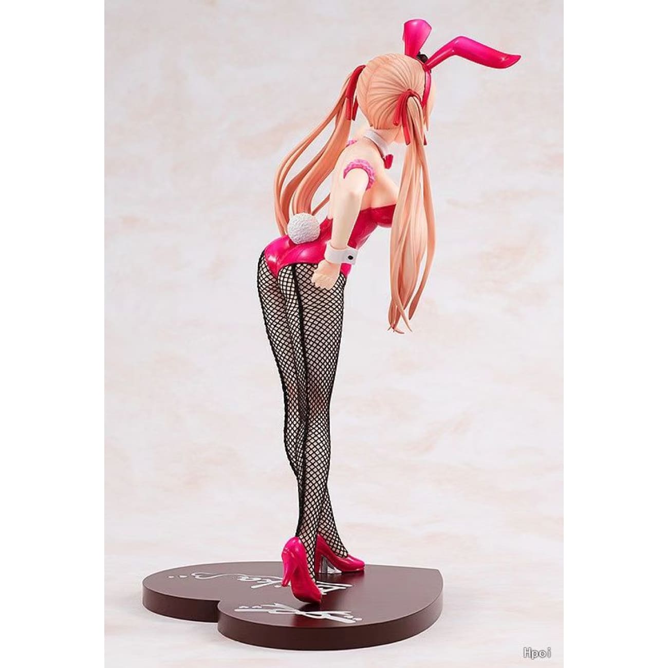 Good Smile Company (GSC) - Bunny Erika Amano