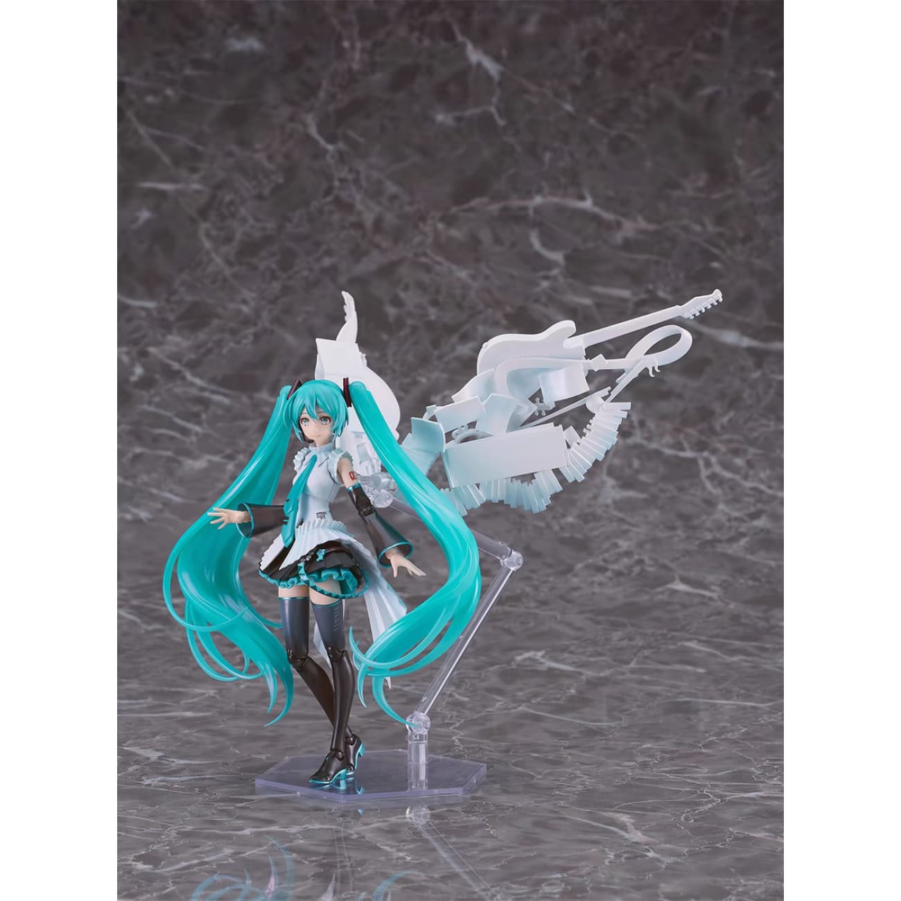 Good Smile Company (GSC) - Hatsune Miku Happy 16th Birthday Ver.