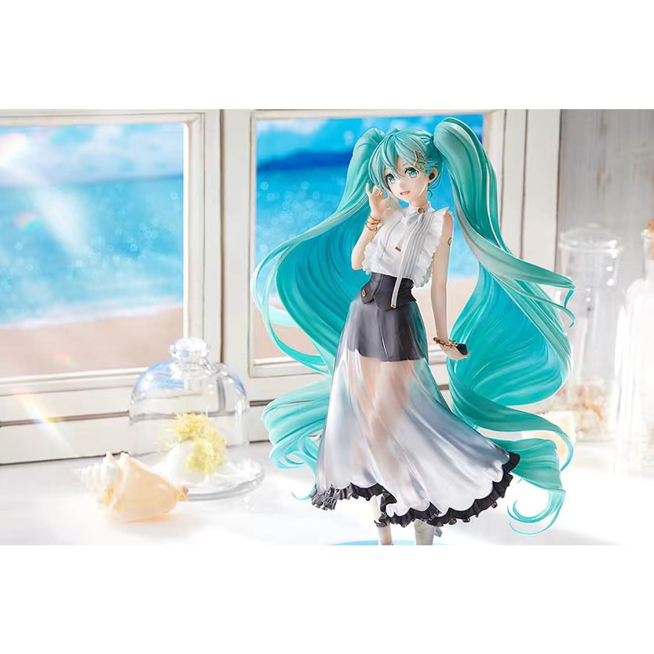 Good Smile Company (GSC) - Hatsune Miku: NT Style Casual Wear Ver. 