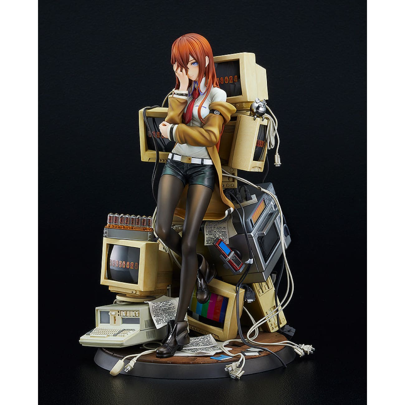 Good Smile Company (GSC) - Kurisu Makise Reading Steiner Ver.