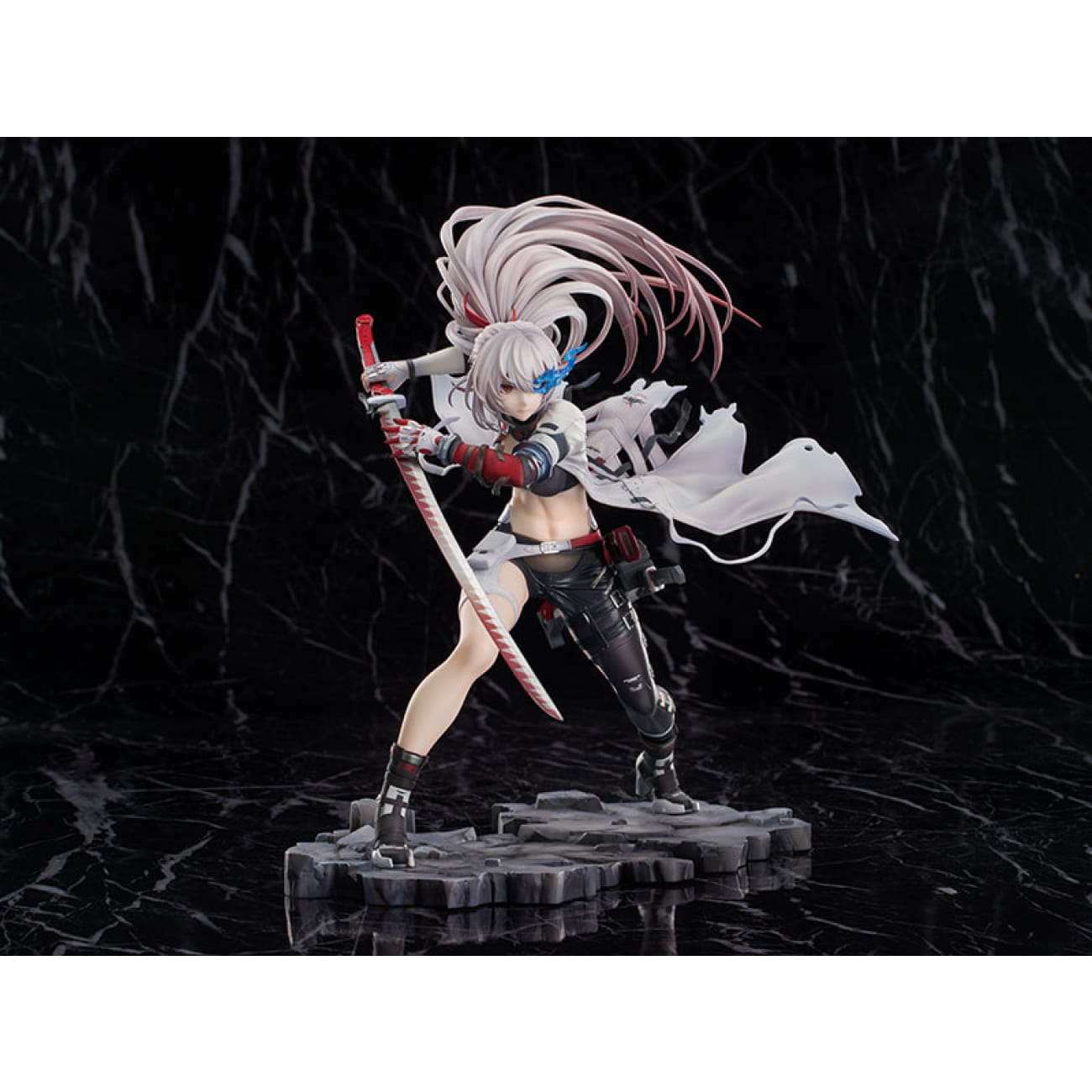 Good Smile Company (GSC) - Lucia Crimson Weave Ver.