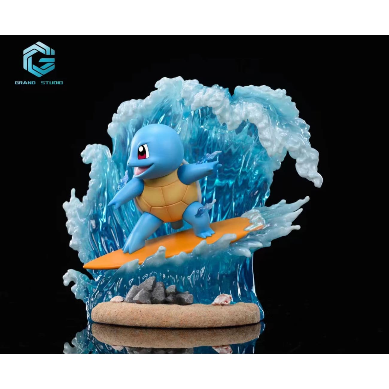 Grand Studio - Surfing Squirtle [2 Variants]