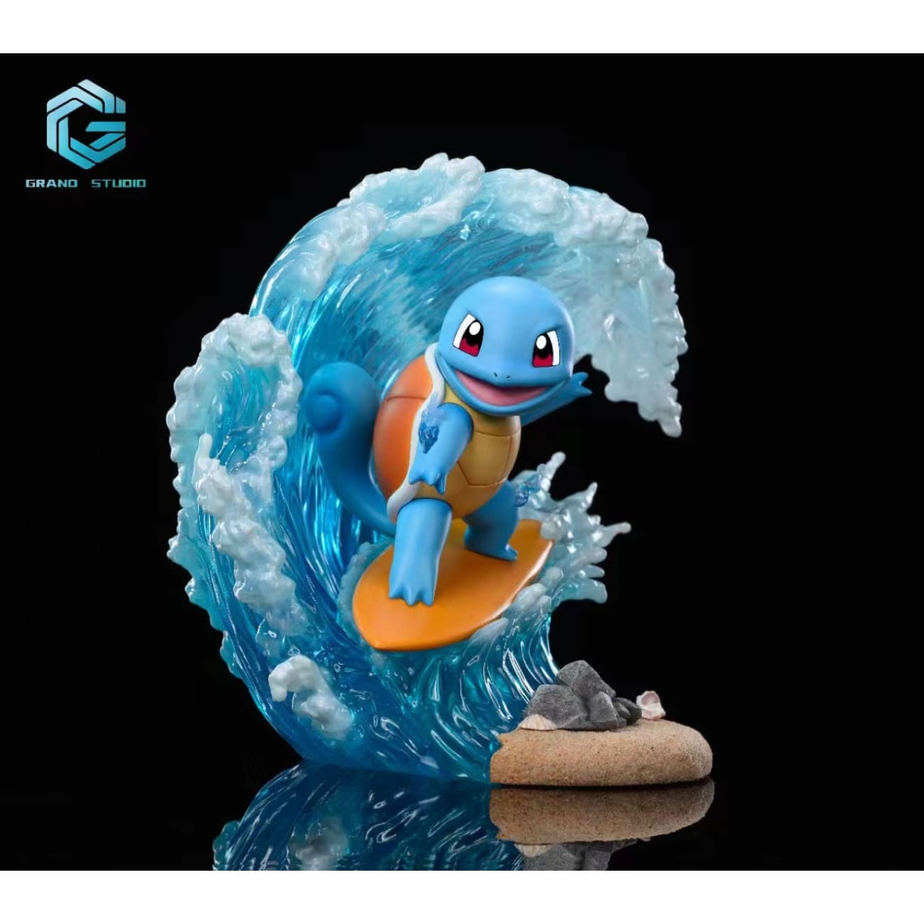 Grand Studio - Surfing Squirtle [2 Variants]