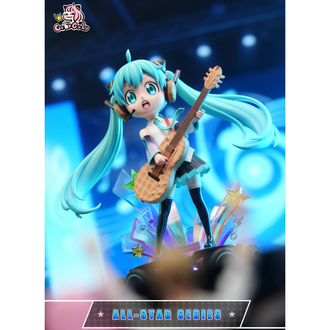 GULUGULU Studio - Anya Forger Cosplaying Hatsune Miku Guitar Girl