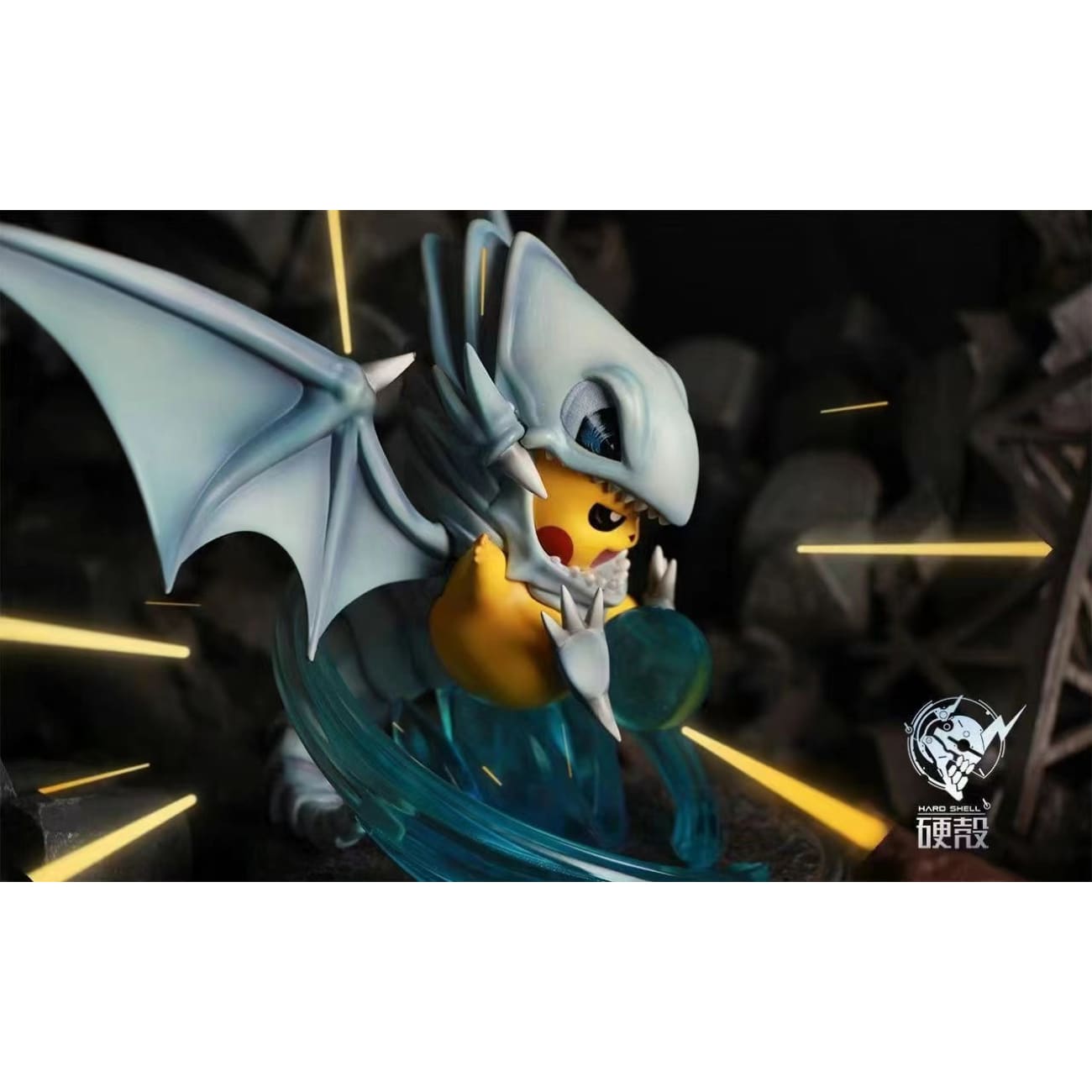 Hard Shell Studio - Pikachu cosplay as Blue Eyes 