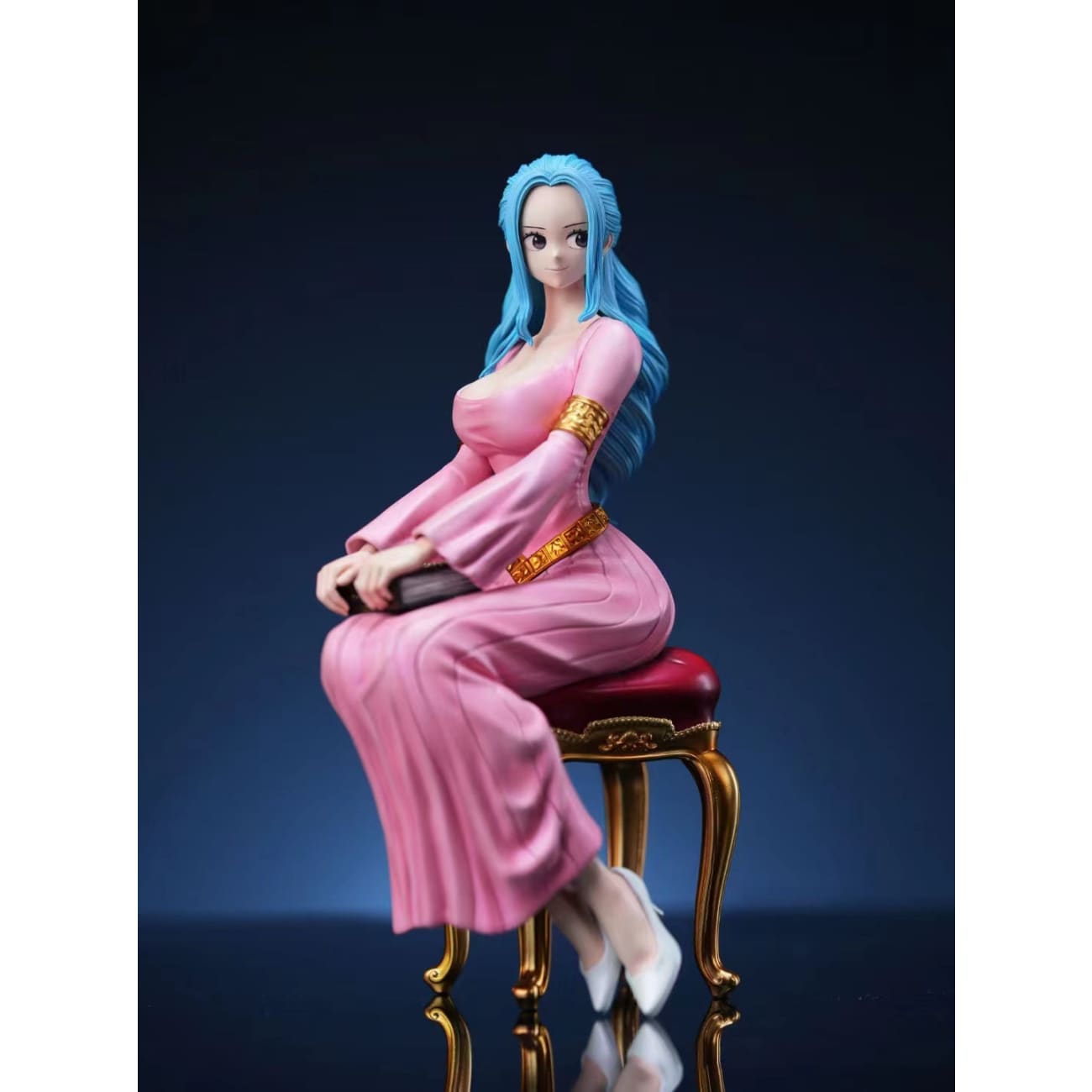 Hinami Studio - Sitting Nefertari Vivi