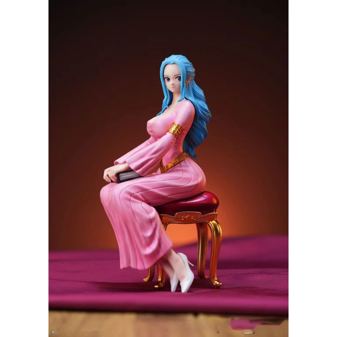 Hinami Studio - Sitting Nefertari Vivi