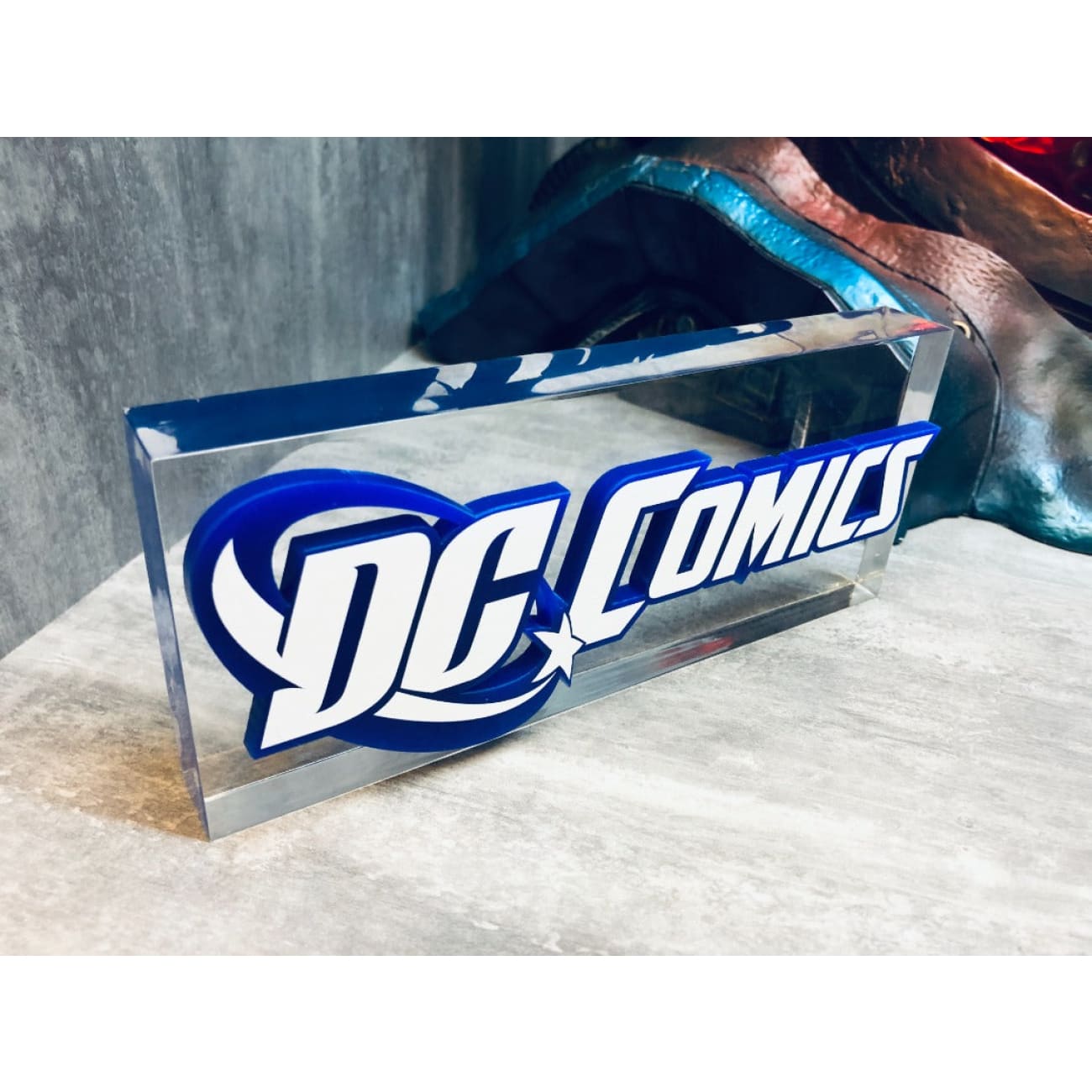 HLD - DC Comics Signboard