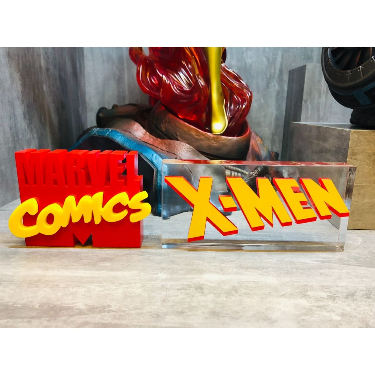 HLD - Marvel Comics Signbaord