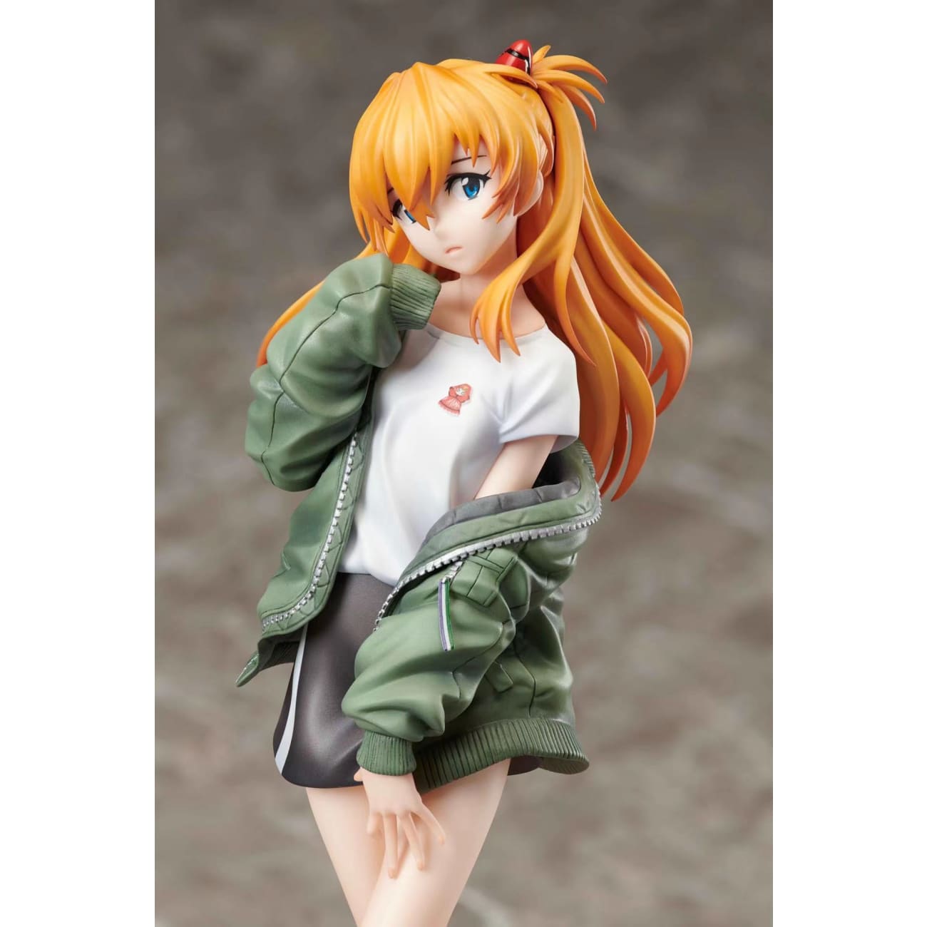Hobbymax - Asuka Langley Soryu in Green jacket [1/7 scale]