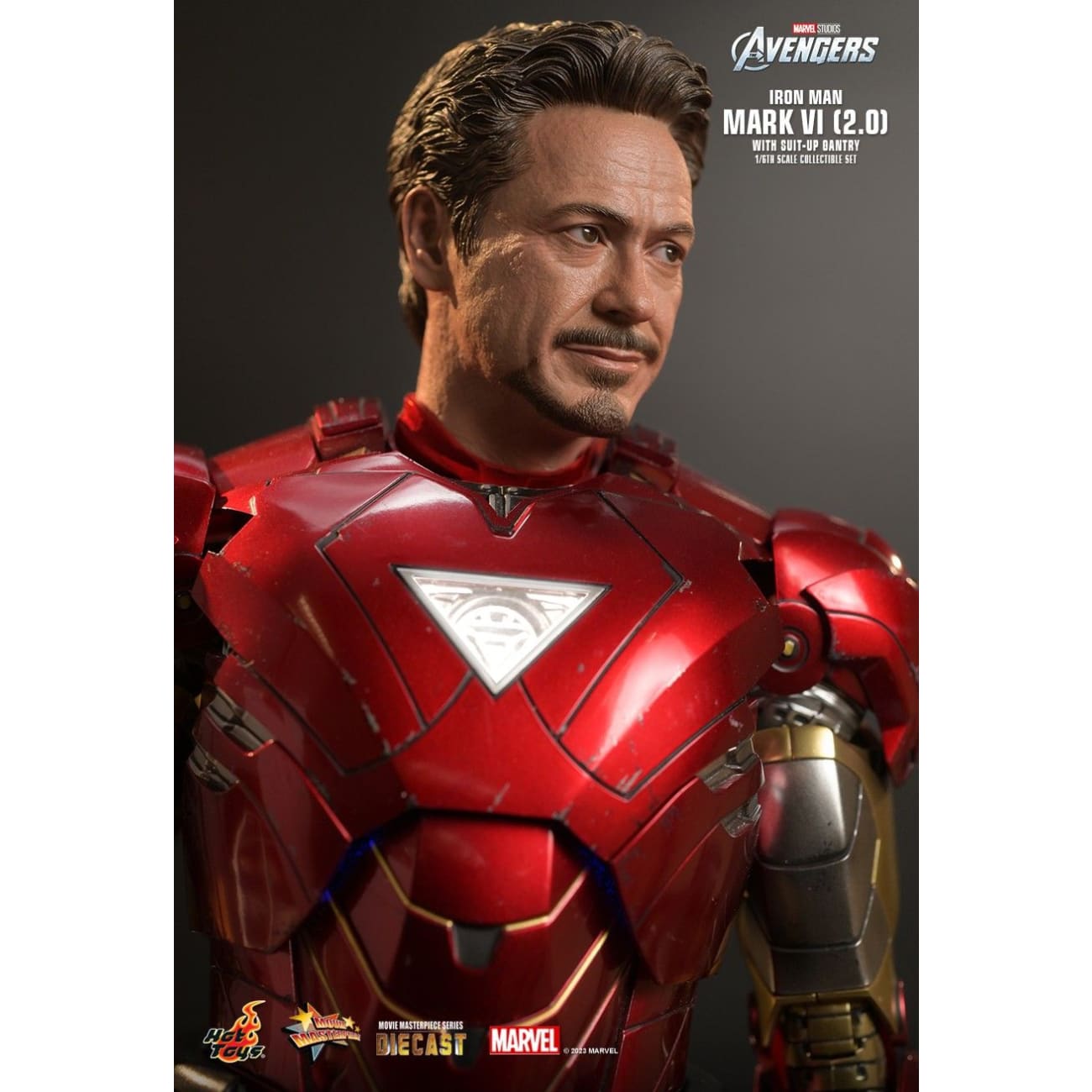 Hottoys - Iron Man Mark VI (2.0) With Suit-Up Gantry [MMS688D53]