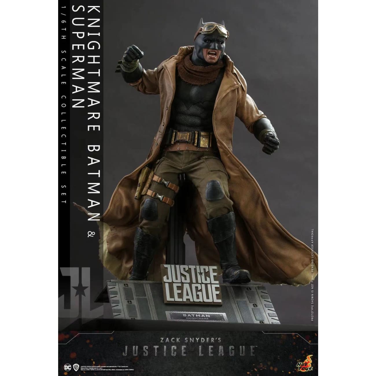 Hottoys - Knightmare Batman & Superman