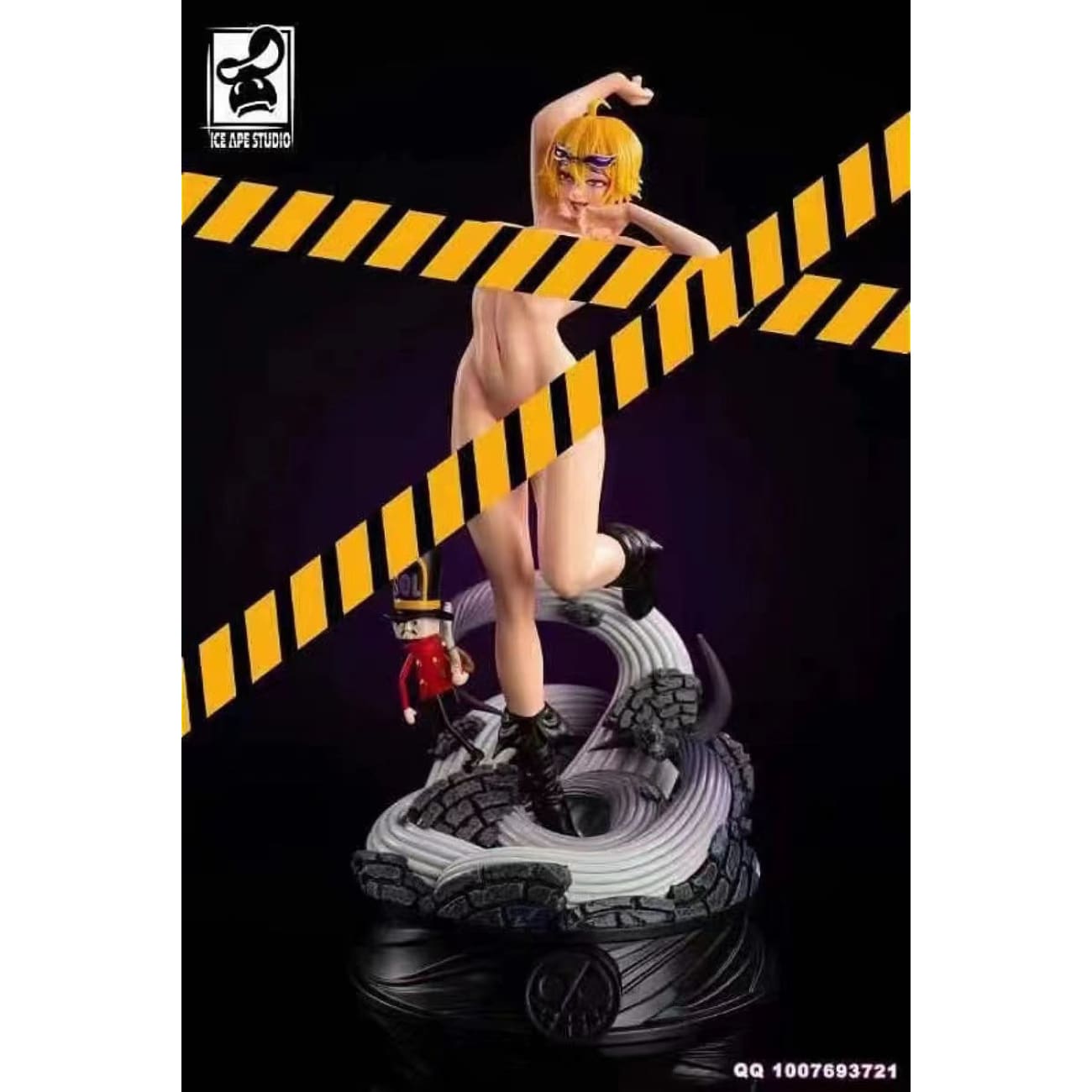 Ice Ape Studio / I.A.S - Female Donquixote Doflamingo [2 Variants]