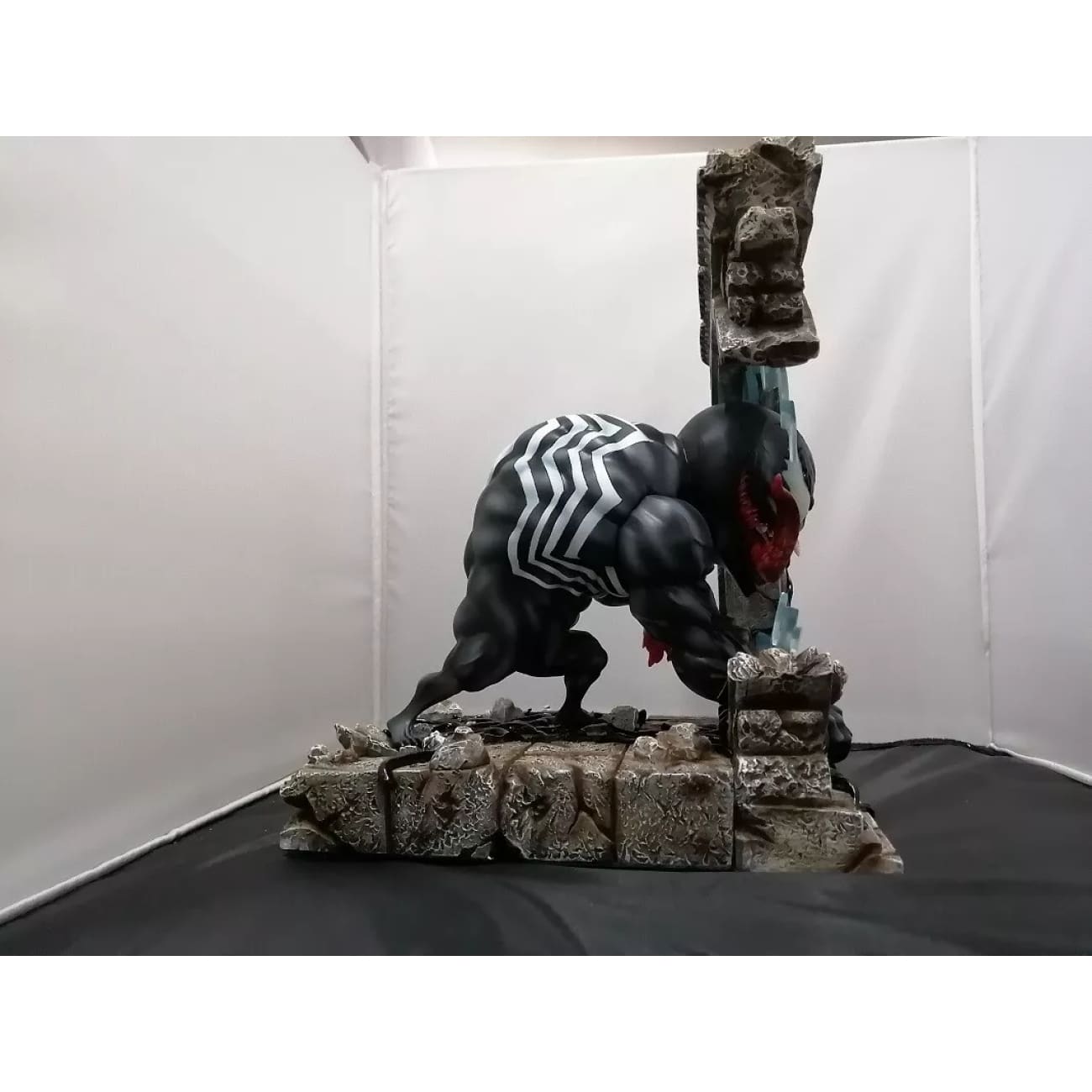 INF Toys x Master Du - Venom