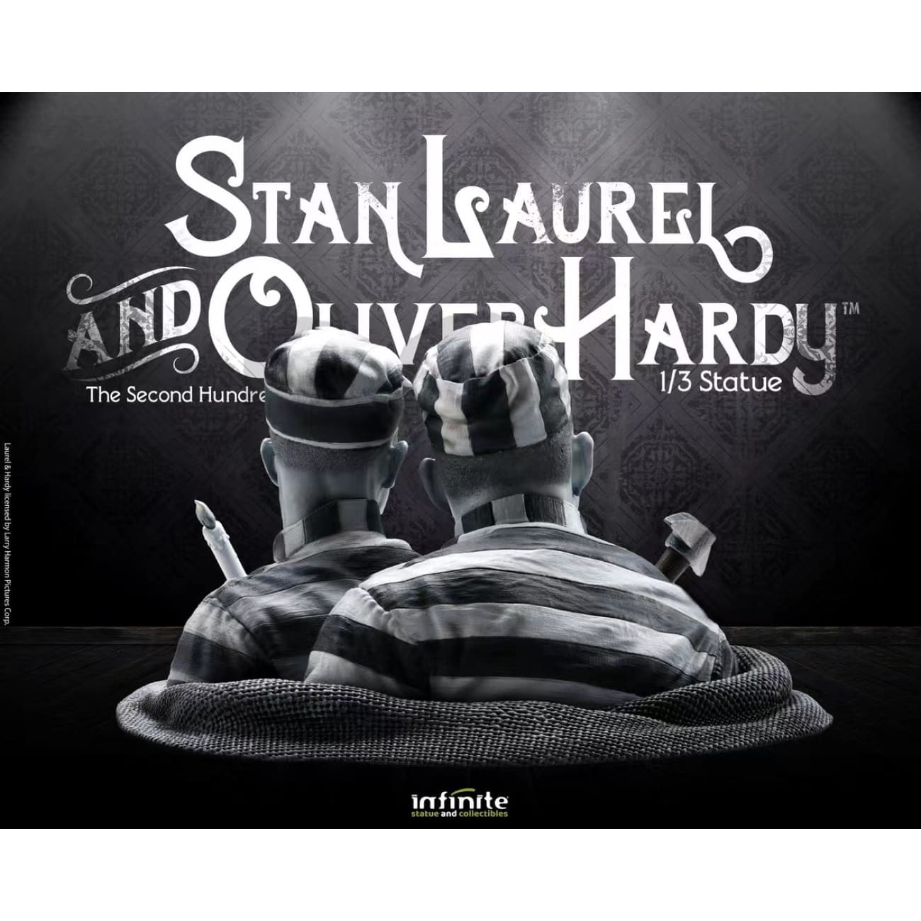 Infinite Statue - Stan Laurel & Oliver Hardy
