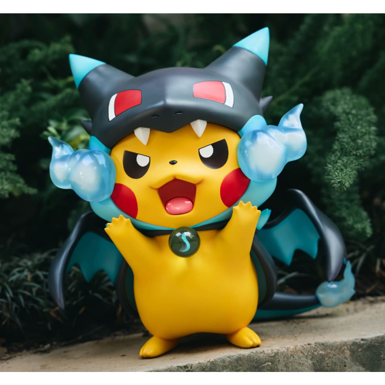  Infinite Studio - Pikachu Cosplay Mega Charizard X [2 Variants]