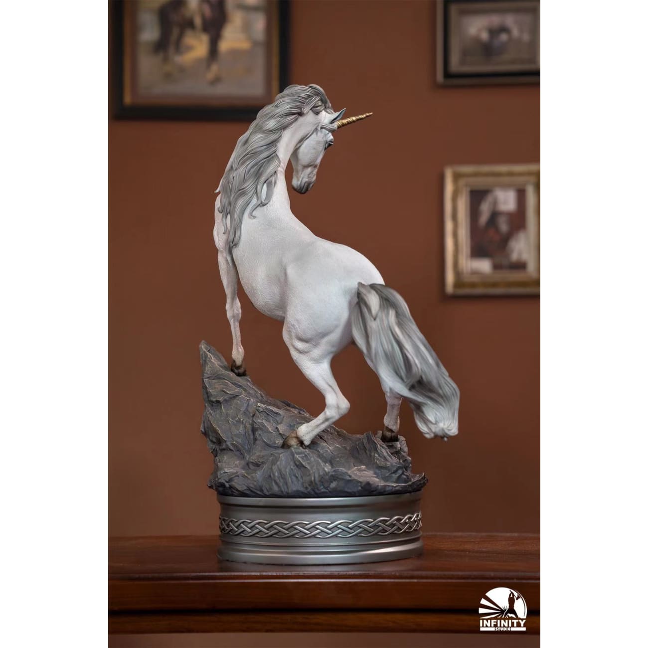  Infinity Studio - Unicorn