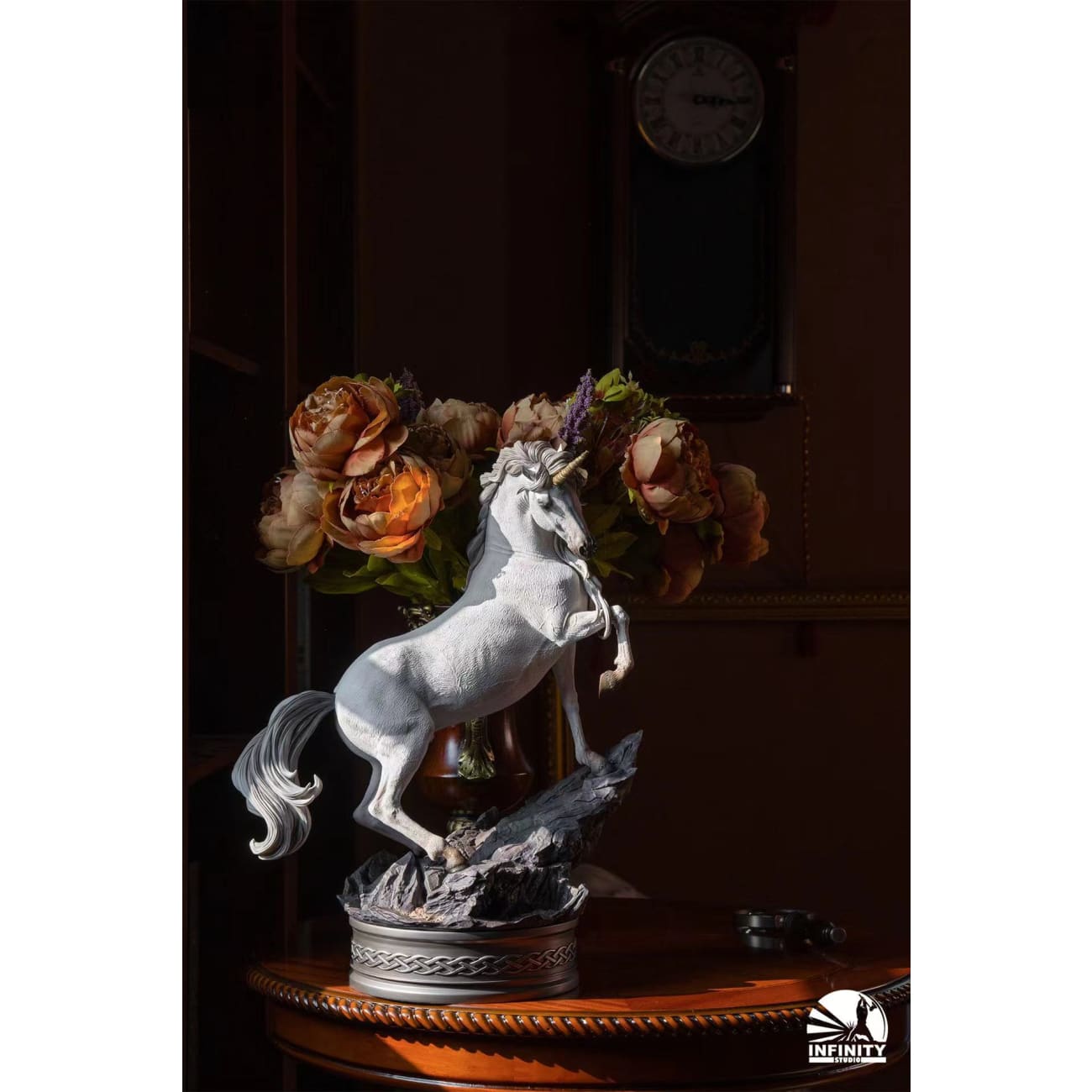Infinity Studio - Unicorn
