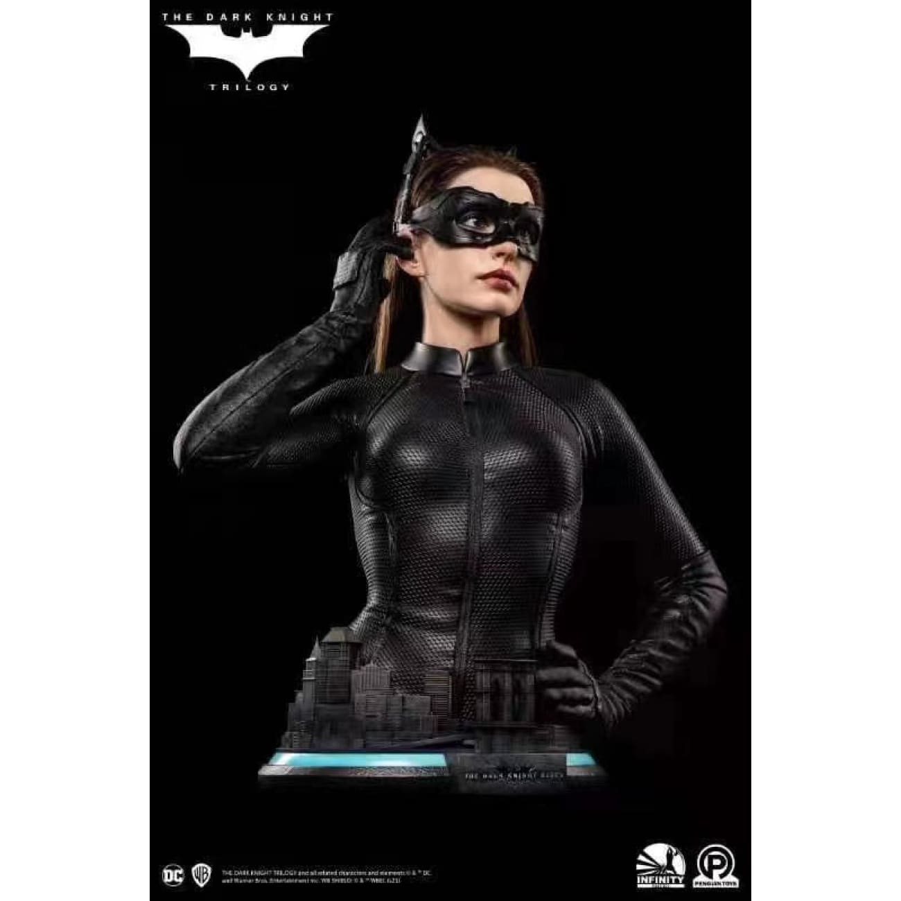 Infinity Studio X Penguin Toys - Catwoman by Anne Hathaway [1/1 scale]