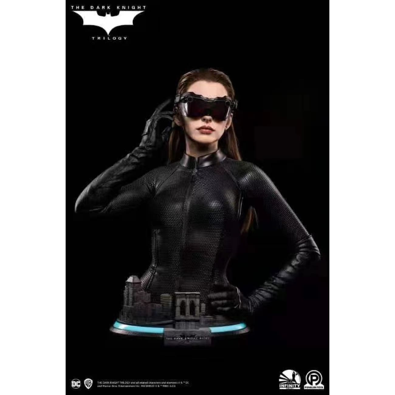 Infinity Studio X Penguin Toys - Catwoman by Anne Hathaway [1/1 scale]