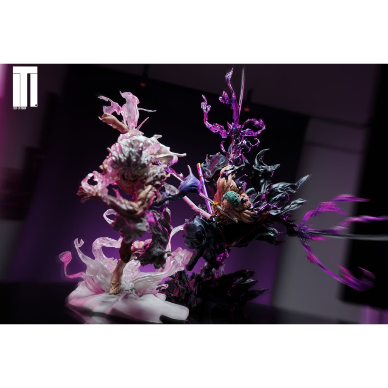 Iron Curtain Studio - Enma Roronoa Zoro [2 Variants]
