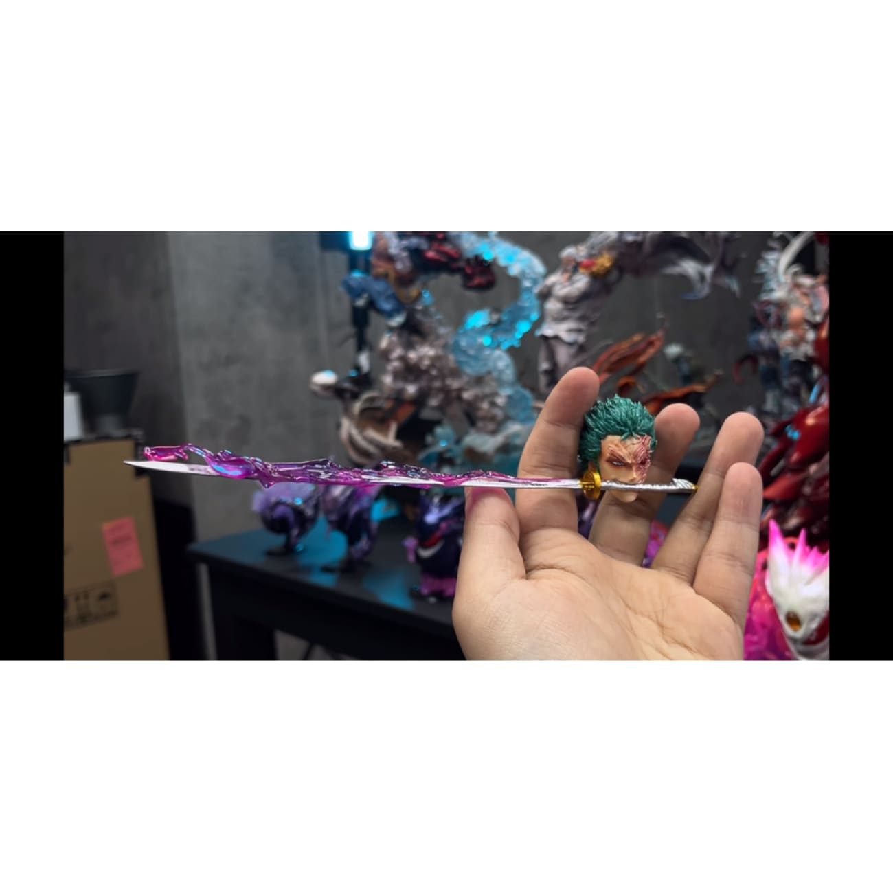 Iron Curtain Studio - Enma Roronoa Zoro [2 Variants]